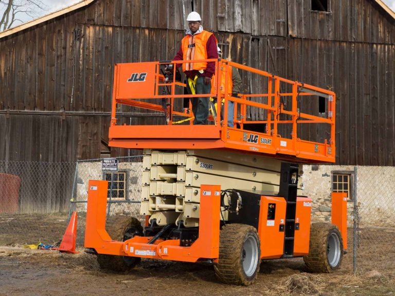 Compact Crawler Booms | Boom Lifts | Access & Machinery Sales